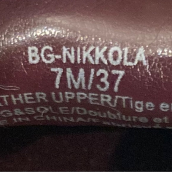 BCBGENERATION Sz 7  Nikkola Slip On Metal Studs Suede Slip On Pointy Toe Shoes - Picture 7 of 16